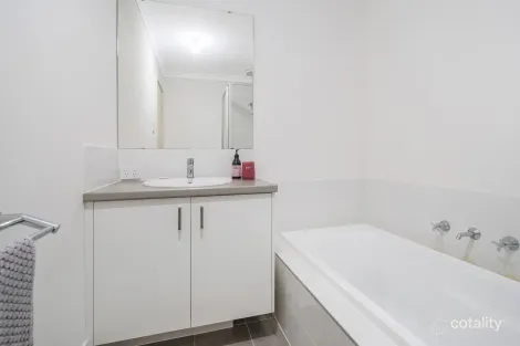 Property photo of 5 Conjola Road Brabham WA 6055