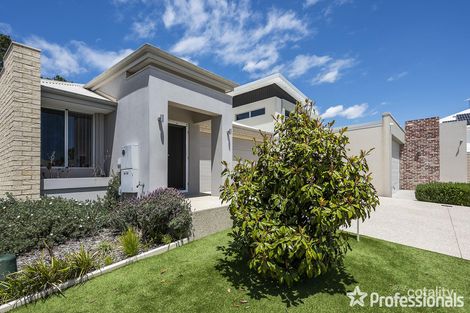 Property photo of 5 Isla Place Piara Waters WA 6112
