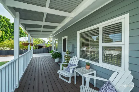 42 Queens Rd, South Guildford, WA 6055