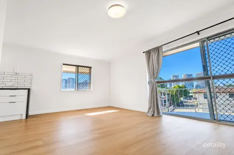 8/49 Railway St, Southport, QLD 4215
