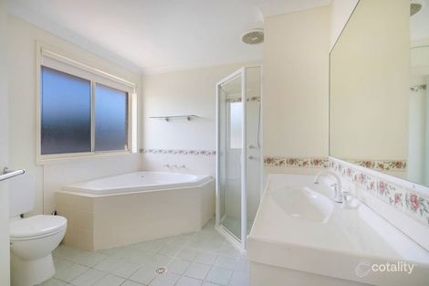 Property photo of 2 Kiewa Close Wyee Point NSW 2259