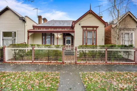 1216 Mair St, Lake Wendouree, VIC 3350