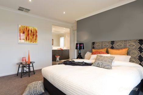 Property photo of 120 Eastlakes Boulevard Lara VIC 3212