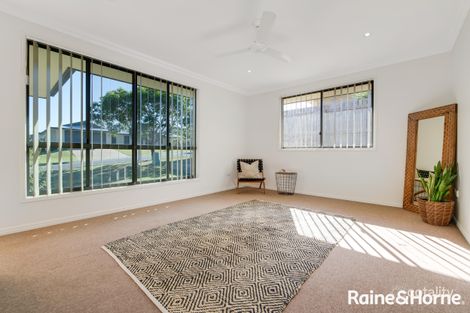 Property photo of 10 Larcom Rise West Gladstone QLD 4680