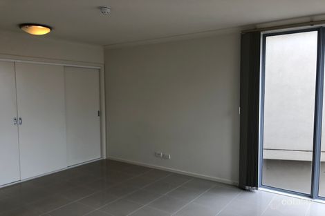 Property photo of 301/5 Wardens Walk Coburg VIC 3058