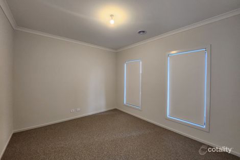 13 Verbena Bvd, Clyde, VIC 3978