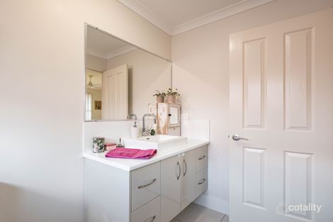 Property photo of 1/7 Trafalgar Court Southside QLD 4570