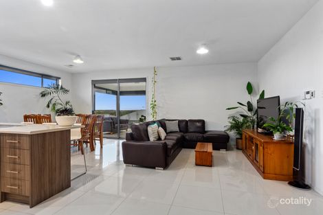 Property photo of 66 Aurora Circuit Meadows SA 5201