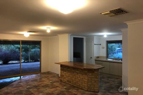Property photo of 1 Laslett Circle Mundaring WA 6073