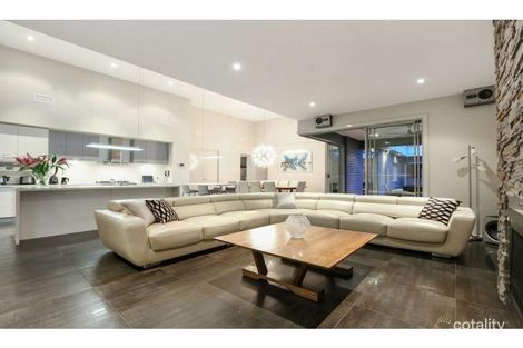 Property photo of 31 Bryn Mawr Boulevard Berwick VIC 3806