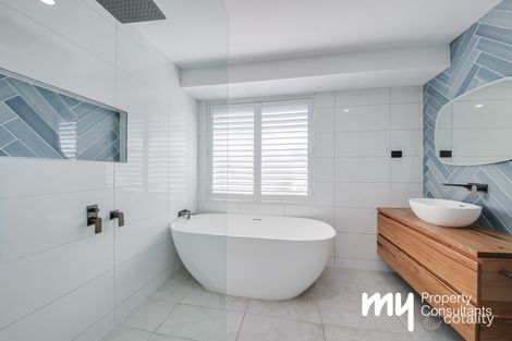 Property photo of 11 Fairway Place Narellan NSW 2567