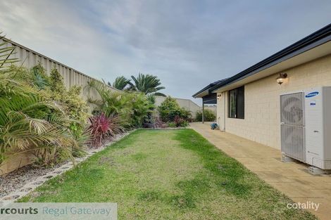 Property photo of 27 Figtree Avenue Lake Coogee WA 6166