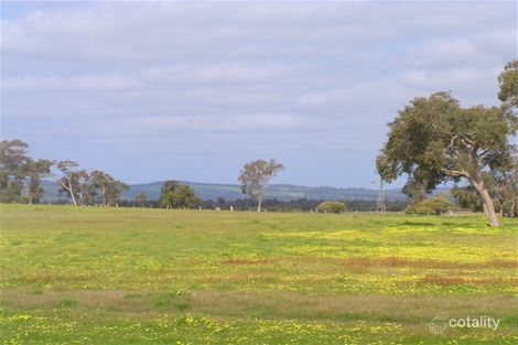 102 Riverdale Rd, Cookernup, WA 6220