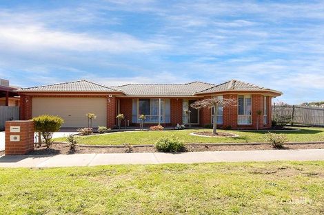 32 Sneddon Dr, Narre Warren South, VIC 3805