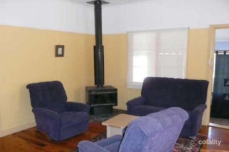 Property photo of 18 Centre Street Lake Tabourie NSW 2539