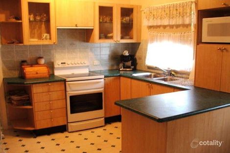 Property photo of 30 Rowley Street Pendle Hill NSW 2145