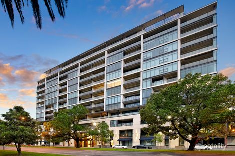 Property photo of 214/150 Clarendon Street East Melbourne VIC 3002