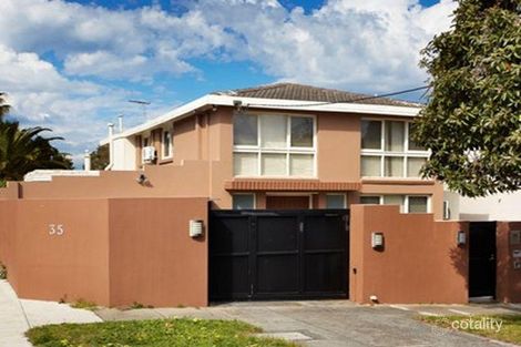 Property photo of 35 Omar Street Caulfield South VIC 3162