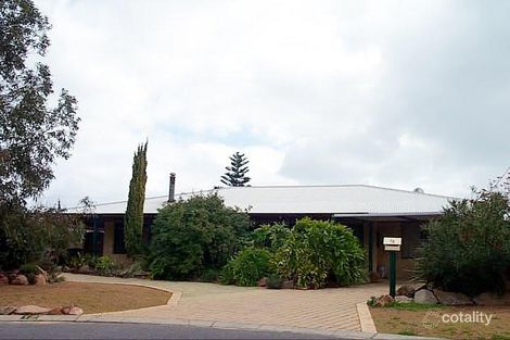 12 Carnoustie Ct, Yanchep, WA 6035
