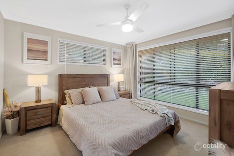 Property photo of 18 Ridgeview Street Carindale QLD 4152