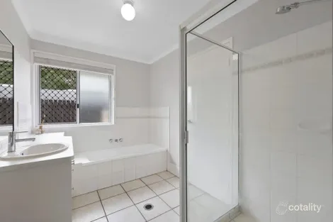 Property photo of 100 Broomdykes Drive Beaconsfield QLD 4740