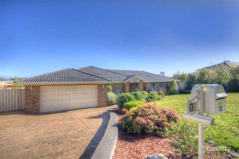 12 West Vista Pl, Narre Warren North, VIC 3804