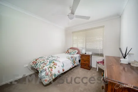 Property photo of 4 Reserve Road Cranley QLD 4350