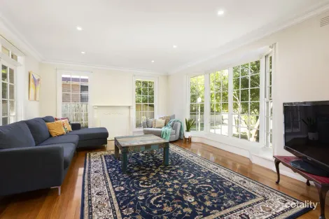Property photo of 19 Tarella Drive Mount Waverley VIC 3149