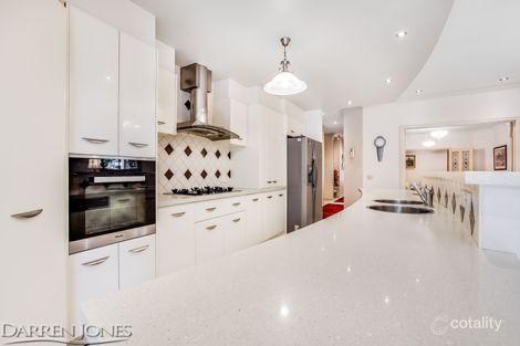Property photo of 63 Killarney Ridge Greensborough VIC 3088