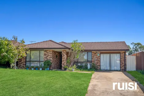 10 Dashmere St, Bossley Park, NSW 2176