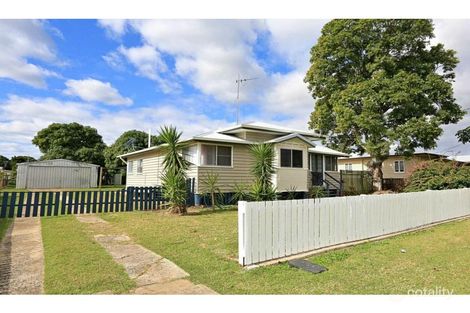 16 Sydney St, Kepnock, QLD 4670