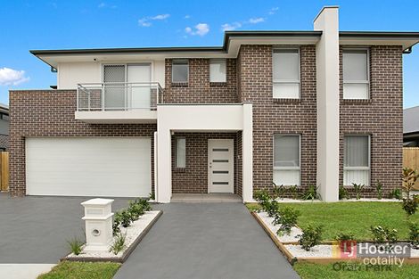 Property photo of 1 Caledonia Crescent Gledswood Hills NSW 2557