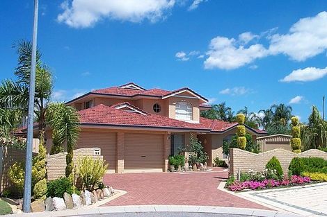 38 Southpointe Cres, Ballajura, WA 6066