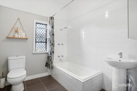 Property photo of 11 Pennycuick Street The Range QLD 4700