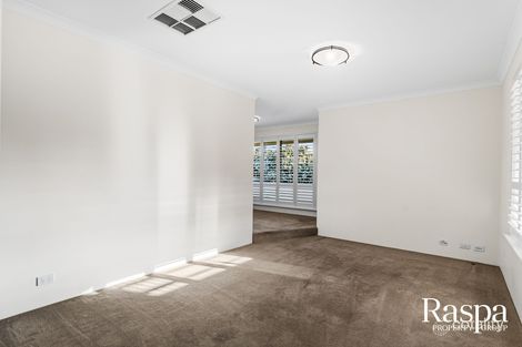 Property photo of 31 Windmill Drive Bibra Lake WA 6163