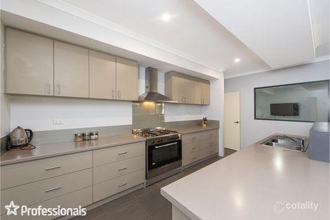 24 Colesbrook Dr, Byford, WA 6122