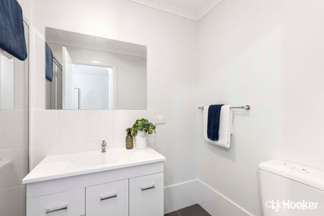 Property photo of 16/25 Burnum Burnum Close Bonner ACT 2914