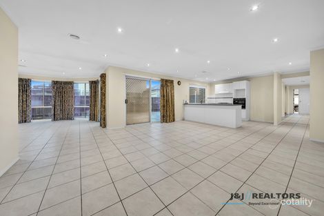 Property photo of 6 Feehan Crescent Narre Warren South VIC 3805