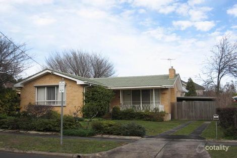 Property photo of 4 Bridget Street Glen Waverley VIC 3150