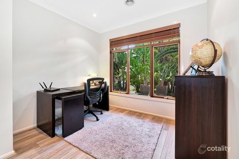 Property photo of 20 Carbine Way Lyndhurst VIC 3975