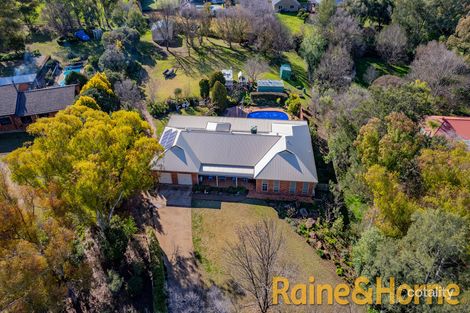 Property photo of 6 Susan Place Dubbo NSW 2830