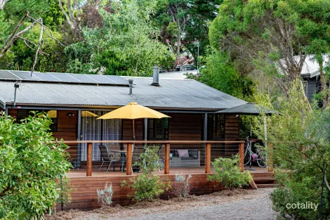 3 Sixth St, Hepburn Springs, VIC 3461