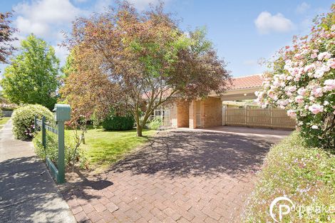 Property photo of 1 Marida Court Berwick VIC 3806