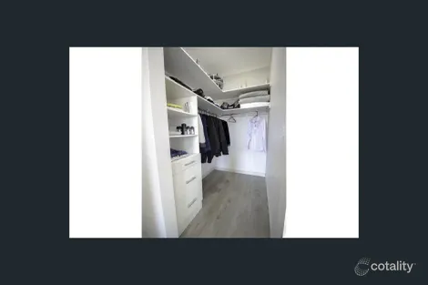 Property photo of 13 Toolern Waters Drive Weir Views VIC 3338