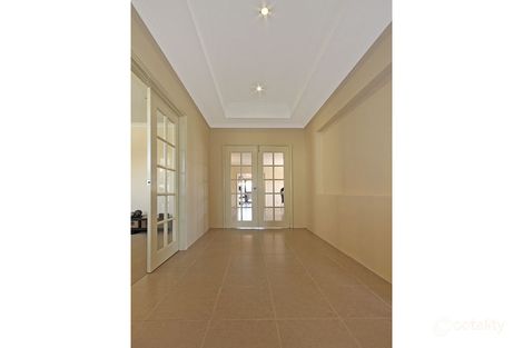 Property photo of 11 Brammall Bend Aveley WA 6069