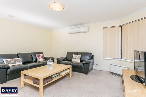 28c King George St, Innaloo, WA 6018