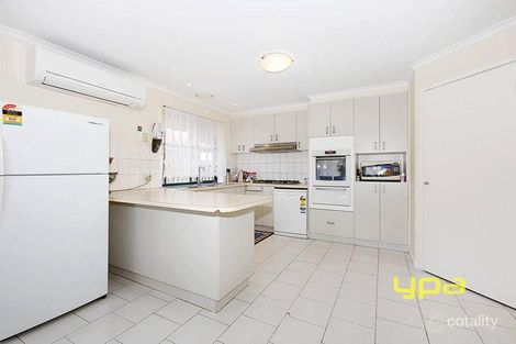 Property photo of 27 Bradman Drive Meadow Heights VIC 3048