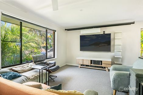 Property photo of 16 Beachside Drive Suffolk Park NSW 2481