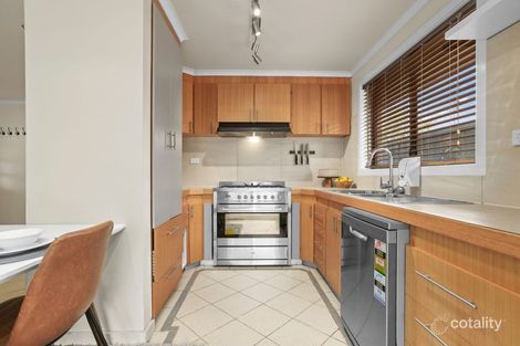 Property photo of 11 Hawthorn Court Mill Park VIC 3082