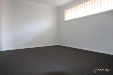 Property photo of 22 Harland Road Spring Farm NSW 2570